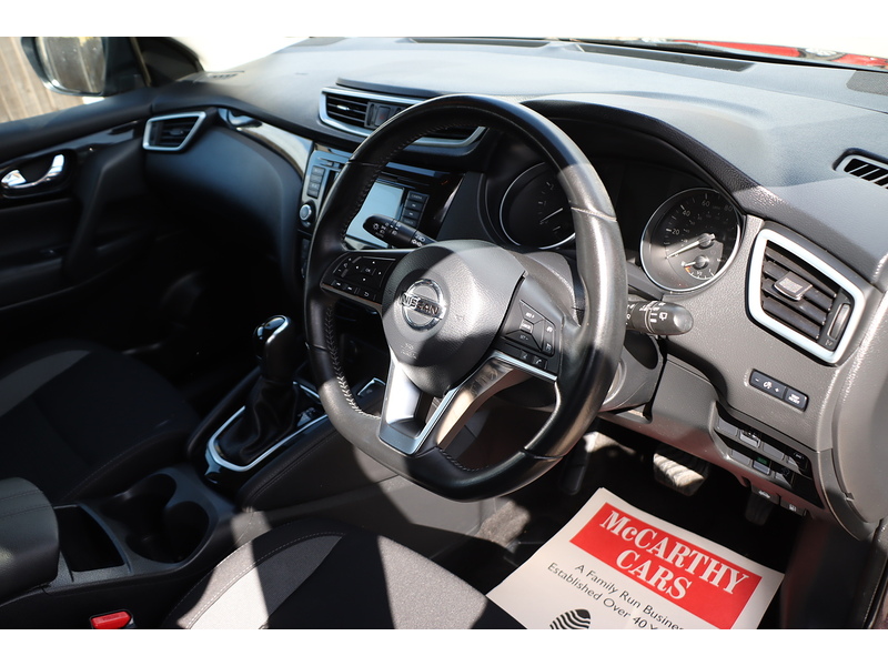 Nissan 1.3 DIG-T ACENTA PREMIUM SUV 5DR PETROL DCT AUTO SAT NAV BLUETOOTH DAB STEREO APPLE CARPLAY REAR CAMERA PARKING AIDS JUST 2 OWNERS ONLY 47000 MILES SH 72-74 Mitcham Road