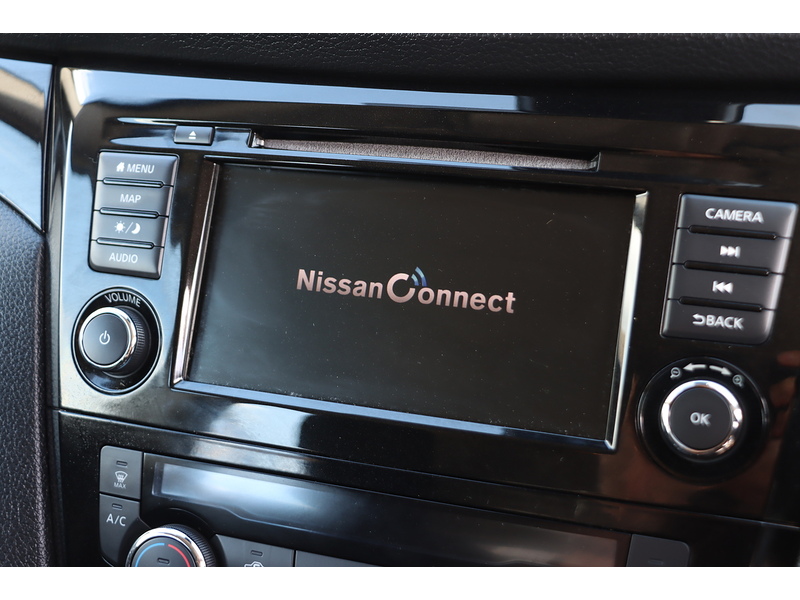 Nissan 1.3 DIG-T ACENTA PREMIUM SUV 5DR PETROL DCT AUTO SAT NAV BLUETOOTH DAB STEREO APPLE CARPLAY REAR CAMERA PARKING AIDS JUST 2 OWNERS ONLY 47000 MILES SH 72-74 Mitcham Road