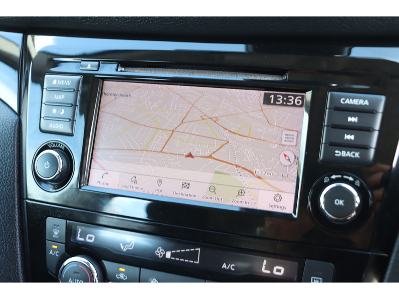 Nissan 1.3 DIG-T ACENTA PREMIUM SUV 5DR PETROL DCT AUTO SAT NAV BLUETOOTH DAB STEREO APPLE CARPLAY REAR CAMERA PARKING AIDS JUST 2 OWNERS ONLY 47000 MILES SH 72-74 Mitcham Road