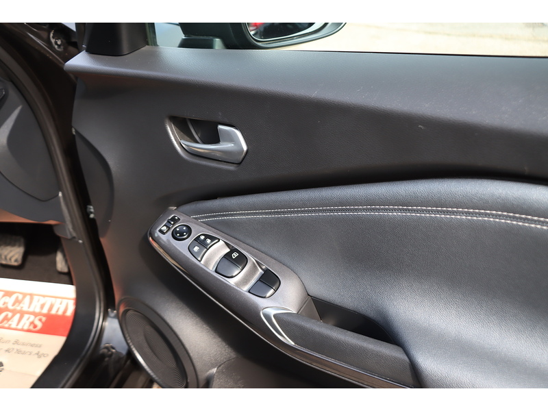 Nissan 1.0 DIG-T TEKNA SUV 5DR PETROL DCT AUTO HEATED SEATS SATNAV BLUETOOTH DAB STEREO APPLE CARPLAY/ANDROID AUTO PARKING AIDS 42000 MILES SH NO ULEZ CHARGE 72-74 Mitcham Road