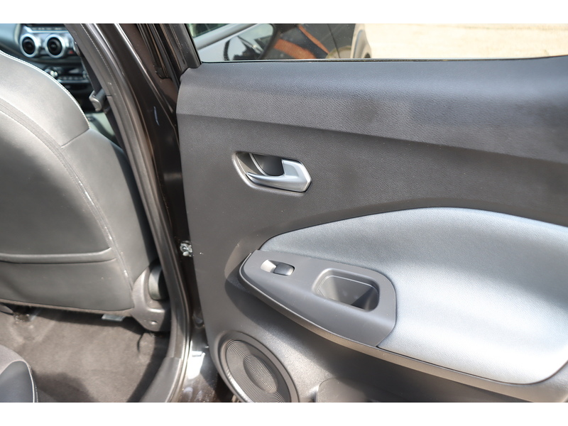 Nissan 1.0 DIG-T TEKNA SUV 5DR PETROL DCT AUTO HEATED SEATS SATNAV BLUETOOTH DAB STEREO APPLE CARPLAY/ANDROID AUTO PARKING AIDS 42000 MILES SH NO ULEZ CHARGE 72-74 Mitcham Road