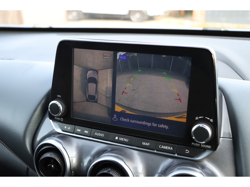 Nissan 1.0 DIG-T TEKNA SUV 5DR PETROL DCT AUTO HEATED SEATS SATNAV BLUETOOTH DAB STEREO APPLE CARPLAY/ANDROID AUTO PARKING AIDS 42000 MILES SH NO ULEZ CHARGE 72-74 Mitcham Road