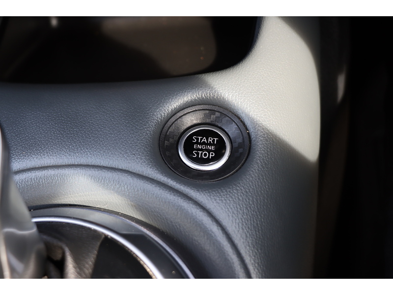 Nissan 1.0 DIG-T TEKNA SUV 5DR PETROL DCT AUTO HEATED SEATS SATNAV BLUETOOTH DAB STEREO APPLE CARPLAY/ANDROID AUTO PARKING AIDS 42000 MILES SH NO ULEZ CHARGE 72-74 Mitcham Road