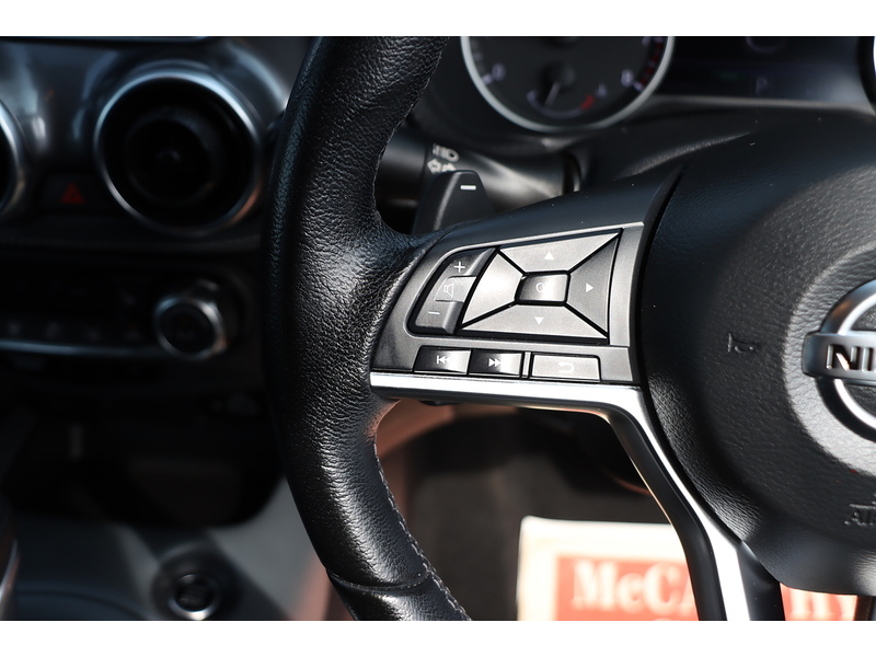 Nissan 1.0 DIG-T TEKNA SUV 5DR PETROL DCT AUTO HEATED SEATS SATNAV BLUETOOTH DAB STEREO APPLE CARPLAY/ANDROID AUTO PARKING AIDS 42000 MILES SH NO ULEZ CHARGE 72-74 Mitcham Road