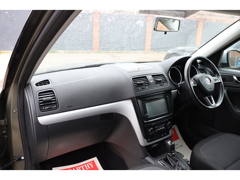 Skoda 1.2 TSI SE OUTDOOR 5DR PETROL DSG AUTO SAT NAV BLUETOOTH DAB STEREO PARKING AIDS JUST 2 OWNERS SAME OWNER FOR 3 YEARS ONLY 62000 MILES FSH 10 SERVICES 72-74 Mitcham Road