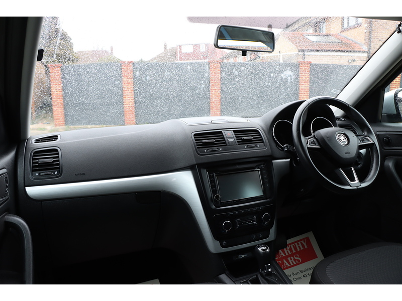 Skoda 1.2 TSI SE OUTDOOR 5DR PETROL DSG AUTO SAT NAV BLUETOOTH DAB STEREO PARKING AIDS JUST 2 OWNERS SAME OWNER FOR 3 YEARS ONLY 62000 MILES FSH 10 SERVICES 72-74 Mitcham Road