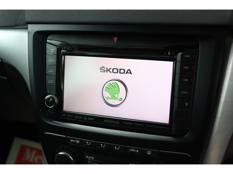 Skoda 1.2 TSI SE OUTDOOR 5DR PETROL DSG AUTO SAT NAV BLUETOOTH DAB STEREO PARKING AIDS JUST 2 OWNERS SAME OWNER FOR 3 YEARS ONLY 62000 MILES FSH 10 SERVICES 72-74 Mitcham Road