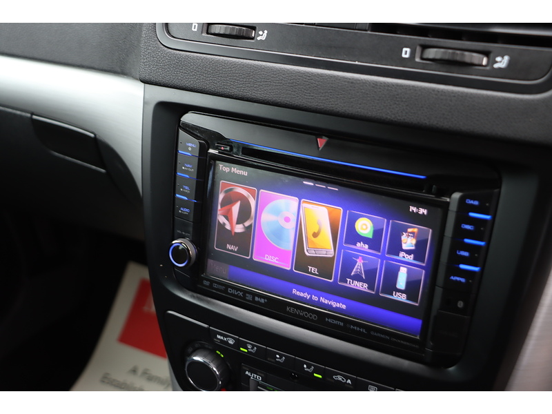 Skoda 1.2 TSI SE OUTDOOR 5DR PETROL DSG AUTO SAT NAV BLUETOOTH DAB STEREO PARKING AIDS JUST 2 OWNERS SAME OWNER FOR 3 YEARS ONLY 62000 MILES FSH 10 SERVICES 72-74 Mitcham Road