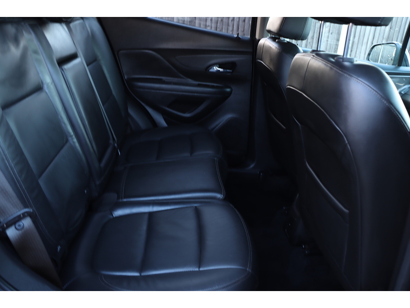 Vauxhall 1.4I TURBO ELITE SUV 5DR PETROL AUTO HEATED SEATS SATNAV BLUETOOTH DAB STEREO APPLE CARPLAY PARKING AIDS JUST 2 OWNERS ONLY 38000 MILES FSH 8 SERVICES 72-74 Mitcham Road