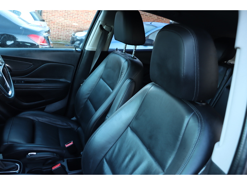 Vauxhall 1.4I TURBO ELITE SUV 5DR PETROL AUTO HEATED SEATS SATNAV BLUETOOTH DAB STEREO APPLE CARPLAY PARKING AIDS JUST 2 OWNERS ONLY 38000 MILES FSH 8 SERVICES 72-74 Mitcham Road