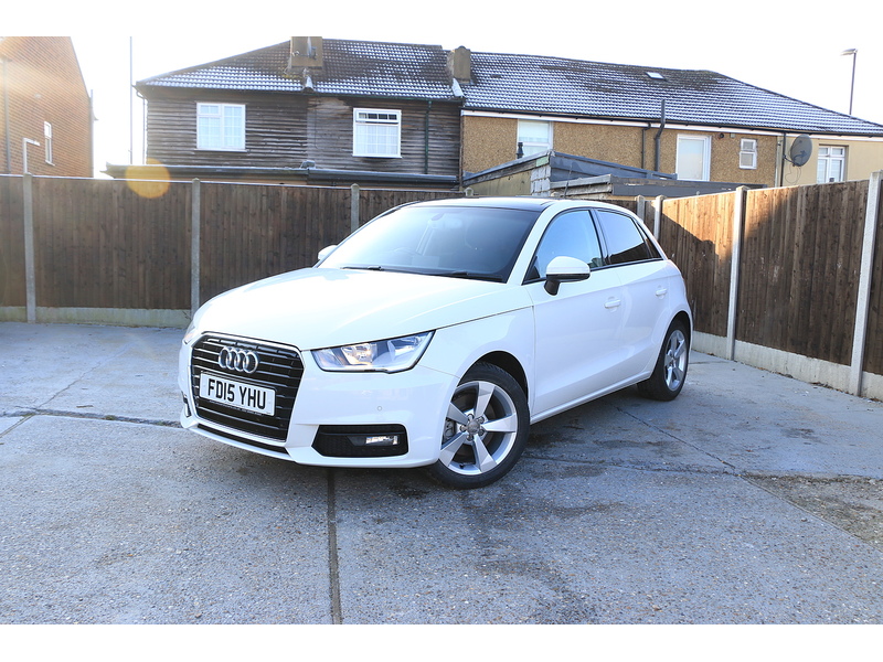 Audi 1.4 TFSI SPORT SPORTBACK 5DR PETROL S TRONIC AUTO SUNROOF HEATED SEATS SAT NAV BLUETOOTH DAB STEREO PARKING AIDS ONLY 29000 MILES FSH JUST £35 TO TAX 72-74 Mitcham Road