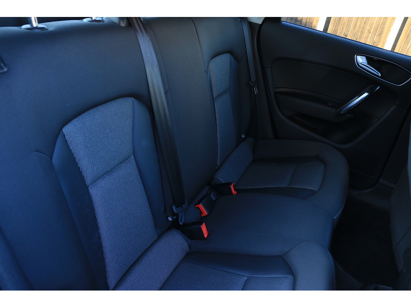 Audi 1.4 TFSI SPORT SPORTBACK 5DR PETROL S TRONIC AUTO SUNROOF HEATED SEATS SAT NAV BLUETOOTH DAB STEREO PARKING AIDS ONLY 29000 MILES FSH JUST £35 TO TAX 72-74 Mitcham Road