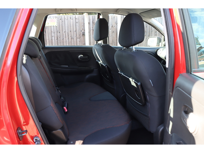 Nissan 1.6 16V ACENTA HATCHBACK 5DR PETROL AUTO STEREO CD PLAYER AUX INPUT AIC CONDITIONING SAME OWNER FOR 10 YEARS ONLY 50000 MILES SH NO ULEZ CHARGE 72-74 Mitcham Road