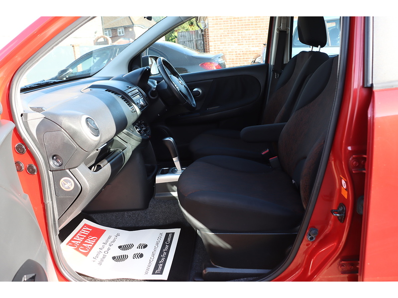 Nissan 1.6 16V ACENTA HATCHBACK 5DR PETROL AUTO STEREO CD PLAYER AUX INPUT AIC CONDITIONING SAME OWNER FOR 10 YEARS ONLY 50000 MILES SH NO ULEZ CHARGE 72-74 Mitcham Road