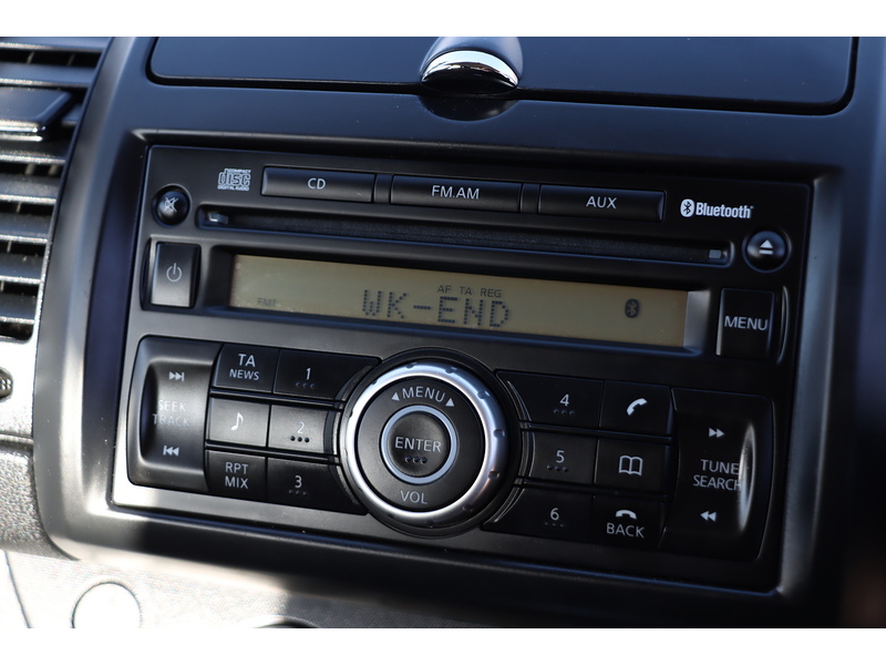 Nissan 1.6 16V ACENTA HATCHBACK 5DR PETROL AUTO STEREO CD PLAYER AUX INPUT AIC CONDITIONING SAME OWNER FOR 10 YEARS ONLY 50000 MILES SH NO ULEZ CHARGE 72-74 Mitcham Road