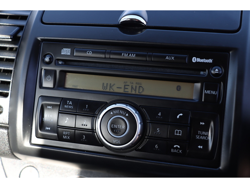 Nissan 1.6 16V ACENTA HATCHBACK 5DR PETROL AUTO STEREO CD PLAYER AUX INPUT AIC CONDITIONING SAME OWNER FOR 10 YEARS ONLY 50000 MILES SH NO ULEZ CHARGE 72-74 Mitcham Road