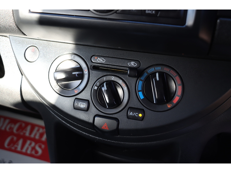 Nissan 1.6 16V ACENTA HATCHBACK 5DR PETROL AUTO STEREO CD PLAYER AUX INPUT AIC CONDITIONING SAME OWNER FOR 10 YEARS ONLY 50000 MILES SH NO ULEZ CHARGE 72-74 Mitcham Road