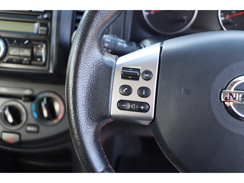 Nissan 1.6 16V ACENTA HATCHBACK 5DR PETROL AUTO STEREO CD PLAYER AUX INPUT AIC CONDITIONING SAME OWNER FOR 10 YEARS ONLY 50000 MILES SH NO ULEZ CHARGE 72-74 Mitcham Road