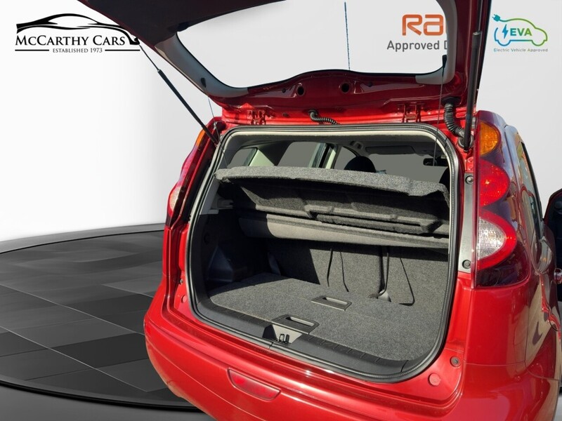 Nissan 1.6 16V ACENTA HATCHBACK 5DR PETROL AUTO STEREO CD PLAYER AUX INPUT AIC CONDITIONING SAME OWNER FOR 10 YEARS ONLY 50000 MILES SH NO ULEZ CHARGE 72-74 Mitcham Road