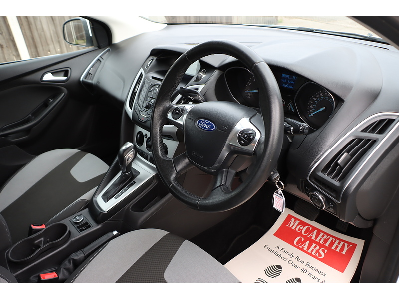 Ford 1.6 ZETEC HATCHBACK 5DR PETROL POWERSHIFT AUTO BLUETOOTH DAB STEREO CD PLAYER USB INPUT PARKING AIDS ONLY 24000 MILES FSH 9 SERVICES NO ULEZ CHARGE 72-74 Mitcham Road