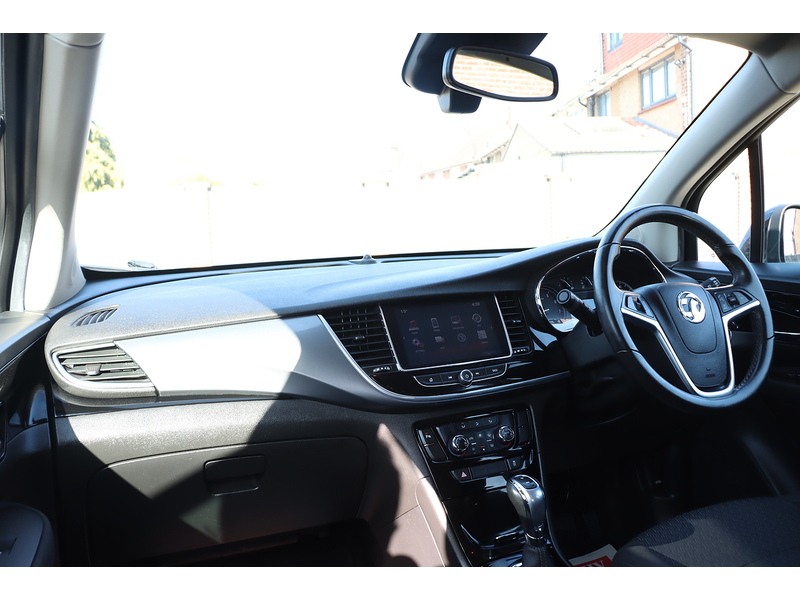 Vauxhall 1.4I TURBO DESIGN NAV SUV 5DR PETROL AUTO SATNAV BLUETOOTH DAB RADIO APPLE CARPLAY PARKING AIDS SAME OWNER FOR 3 YEARS ONLY 55000 MILES FSH 7 SERVICES 72-74 Mitcham Road