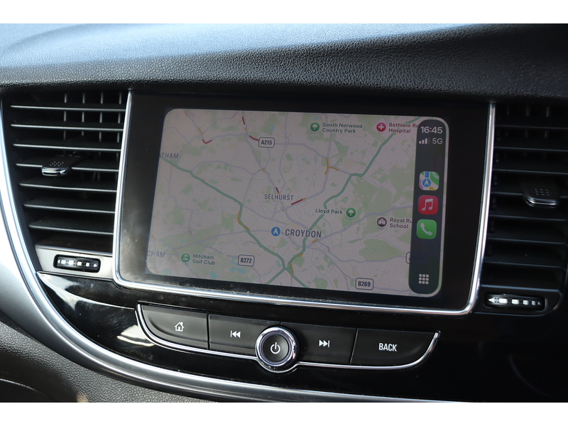 Vauxhall 1.4I TURBO DESIGN NAV SUV 5DR PETROL AUTO SATNAV BLUETOOTH DAB RADIO APPLE CARPLAY PARKING AIDS SAME OWNER FOR 3 YEARS ONLY 55000 MILES FSH 7 SERVICES 72-74 Mitcham Road