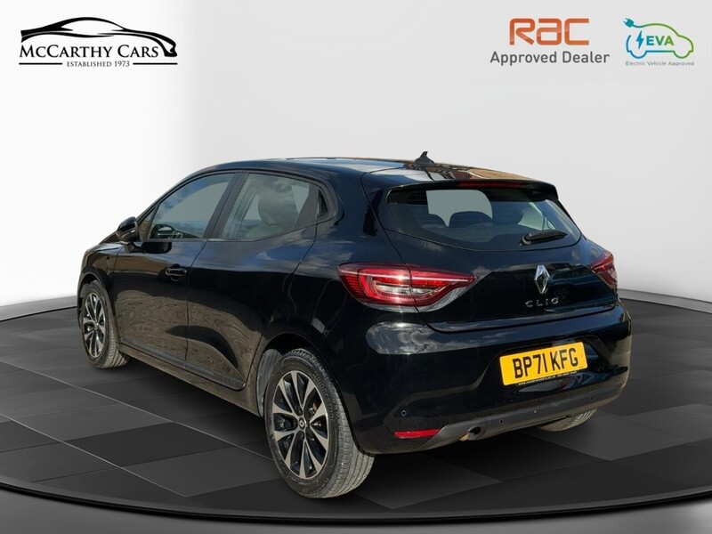 Renault 1.0 TCE ICONIC HATCHBACK 5DR PETROL MANUAL SATNAV BLUETOOTH DAB STEREO USB INPUT PARKING AIDS JUST 1 OWNER FROM NEW ONLY 30000 MILES SH NO ULEZ CHARGE 72-74 Mitcham Road