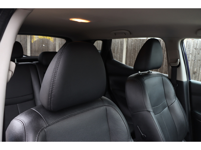 Nissan 1.2 DIG-T Tekna SUV 5dr Petrol XTRON 2WD Euro 6 (s/s) (115 ps) 72-74 Mitcham Road