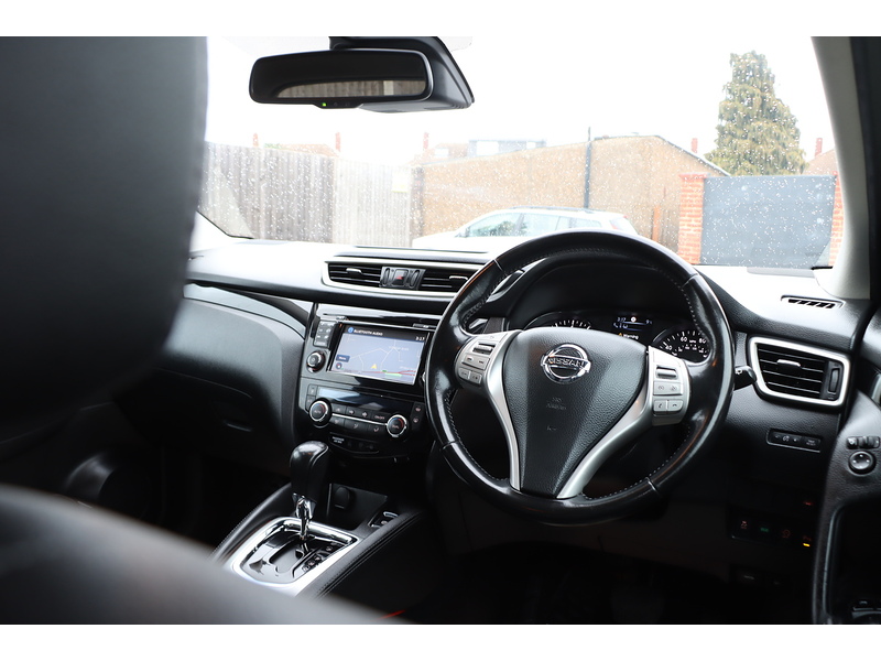 Nissan 1.2 DIG-T Tekna SUV 5dr Petrol XTRON 2WD Euro 6 (s/s) (115 ps) 72-74 Mitcham Road