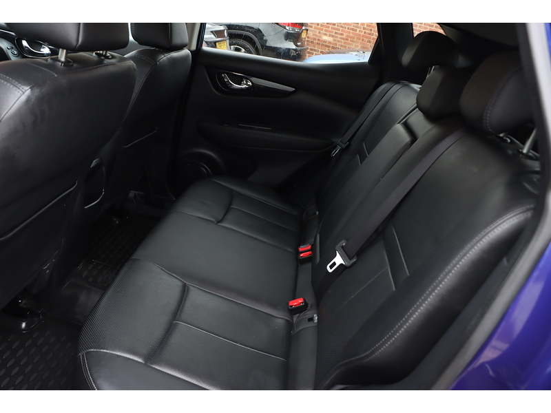 Nissan 1.2 DIG-T Tekna SUV 5dr Petrol XTRON 2WD Euro 6 (s/s) (115 ps) 72-74 Mitcham Road