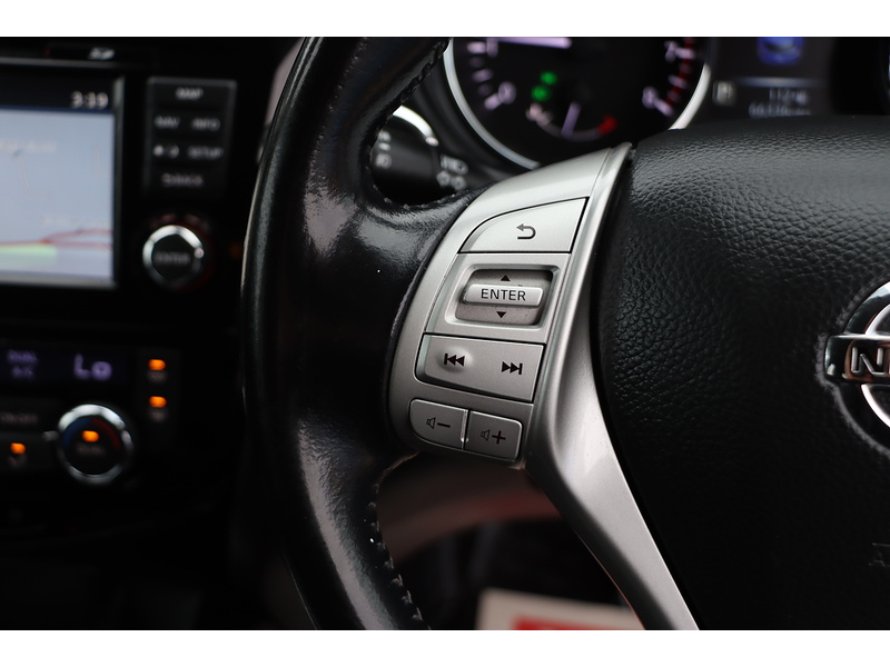 Nissan 1.2 DIG-T Tekna SUV 5dr Petrol XTRON 2WD Euro 6 (s/s) (115 ps) 72-74 Mitcham Road