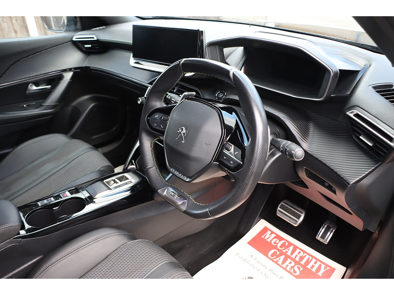 Peugeot 1.2 PURETECH GT SUV 5DR PETROL EAT AUTO HEATED SEATS SAT NAV BLUETOOTH DAB STEREO APPLE CARPLAY REAR CAMERA PARKING AIDS 1 OWNER ONLY 64000 MILES SH 72-74 Mitcham Road