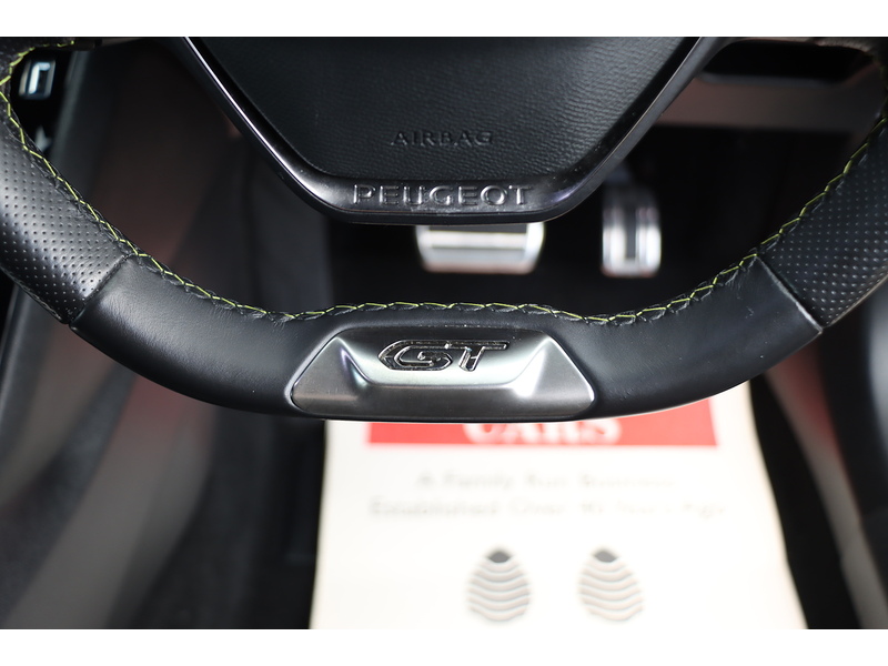 Peugeot 1.2 PURETECH GT SUV 5DR PETROL EAT AUTO HEATED SEATS SAT NAV BLUETOOTH DAB STEREO APPLE CARPLAY REAR CAMERA PARKING AIDS 1 OWNER ONLY 64000 MILES SH 72-74 Mitcham Road
