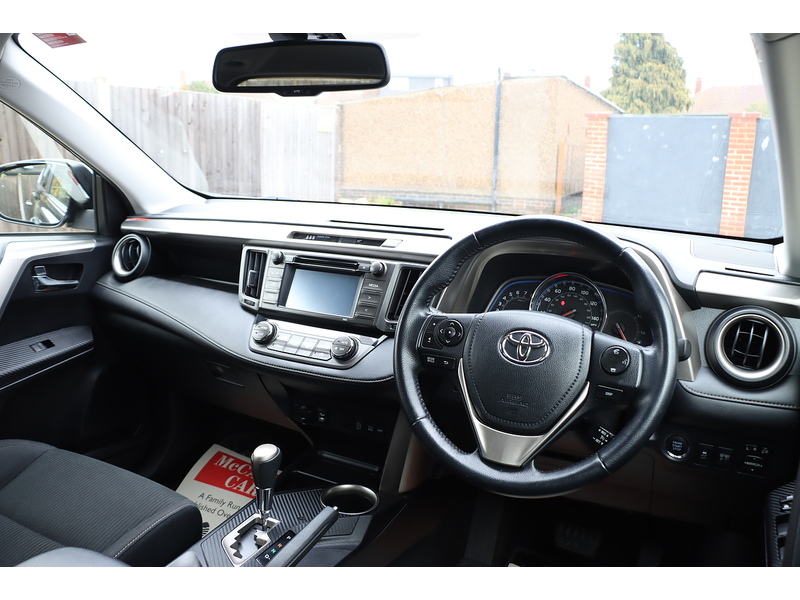 Toyota 2.0 V-Matic Icon SUV 5dr Petrol Multidrive S 4WD Euro 6 (s/s) (151 ps) 72-74 Mitcham Road