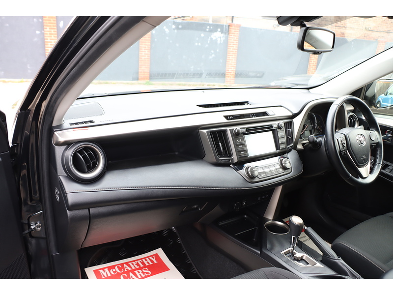 Toyota 2.0 V-Matic Icon SUV 5dr Petrol Multidrive S 4WD Euro 6 (s/s) (151 ps) 72-74 Mitcham Road