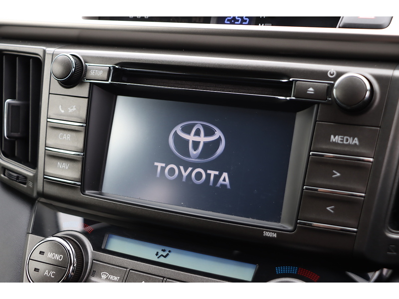 Toyota 2.0 V-Matic Icon SUV 5dr Petrol Multidrive S 4WD Euro 6 (s/s) (151 ps) 72-74 Mitcham Road