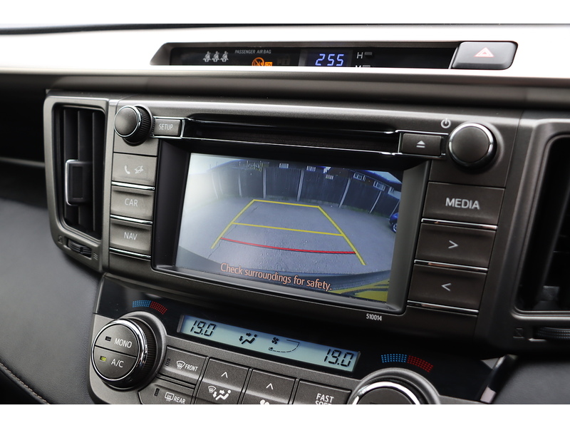 Toyota 2.0 V-Matic Icon SUV 5dr Petrol Multidrive S 4WD Euro 6 (s/s) (151 ps) 72-74 Mitcham Road