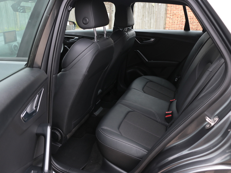 Audi 1.5 TFSI COD 35 S LINE SUV 5DR PETROL MANUAL SAT NAV BLUETOOTH DAB STEREO APPLE CARPLAY PARKING AIDS JUST 2 OWNERS ONLY 44000 MILES FSH NO ULEZ CHARGE 72-74 Mitcham Road