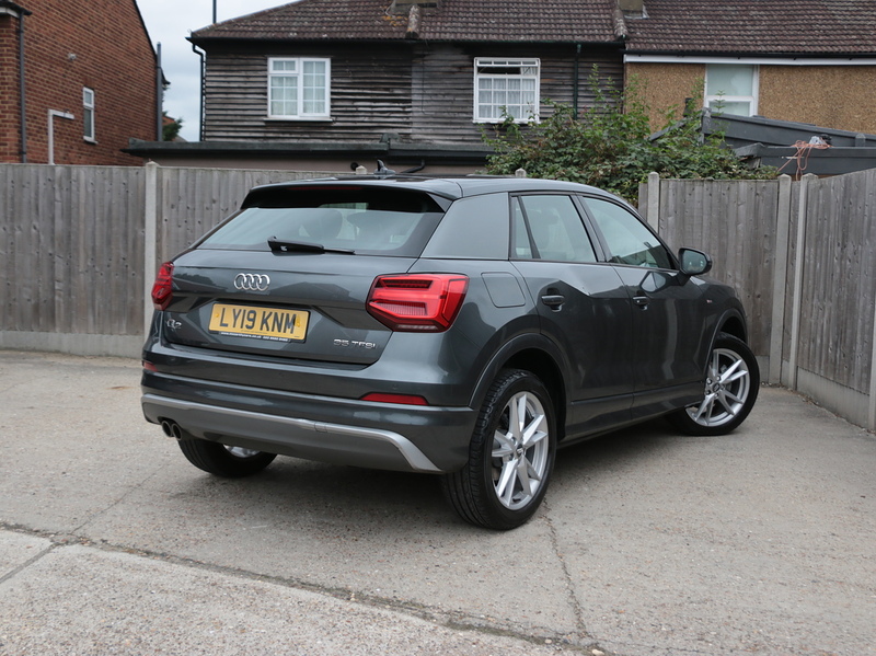Audi 1.5 TFSI COD 35 S LINE SUV 5DR PETROL MANUAL SAT NAV BLUETOOTH DAB STEREO APPLE CARPLAY PARKING AIDS JUST 2 OWNERS ONLY 44000 MILES FSH NO ULEZ CHARGE 72-74 Mitcham Road