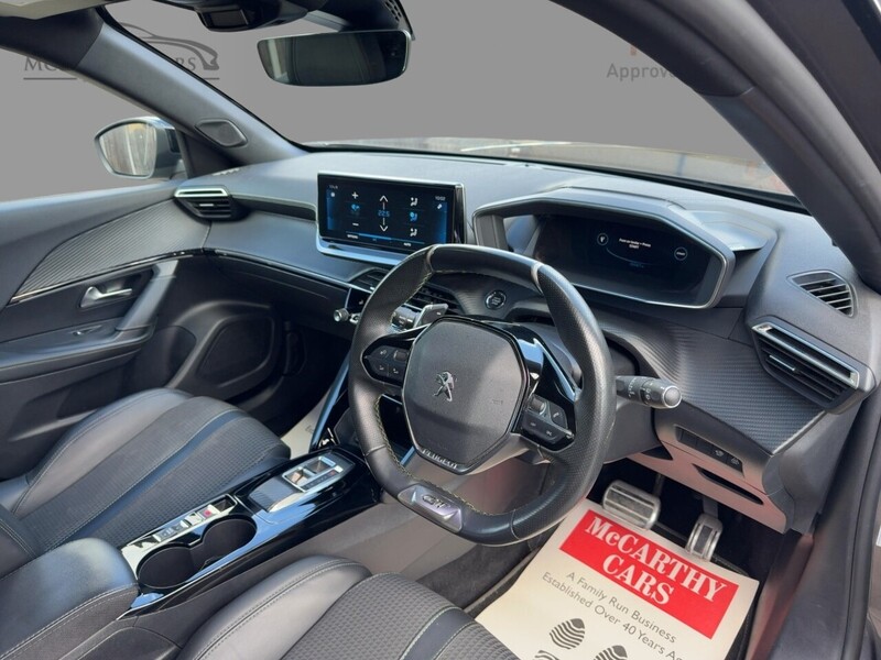 Peugeot 1.2 PURETECH GT SUV 5DR PETROL EAT AUTO HEATED SEATS SAT NAV BLUETOOTH DAB STEREO APPLE CARPLAY REAR CAMERA PARKING AIDS JUST 1 OWNER 62000 MILES SH 72-74 Mitcham Road