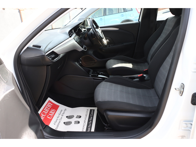 Vauxhall 1.2 TURBO DESIGN HATCHBACK 5DR PETROL AUTO SAT NAV BLUETOOTH DAB STEREO APPLE CARPLAY 1 OWNER FROM NEW ONLY 23000 MILES FSH 3 SERVICES NO ULEZ CHARGE 72-74 Mitcham Road