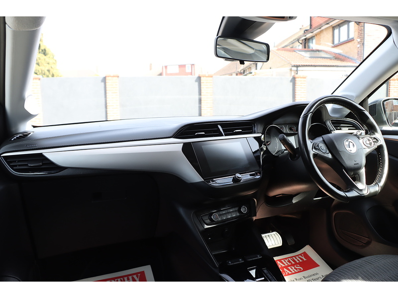 Vauxhall 1.2 TURBO DESIGN HATCHBACK 5DR PETROL AUTO SAT NAV BLUETOOTH DAB STEREO APPLE CARPLAY 1 OWNER FROM NEW ONLY 23000 MILES FSH 3 SERVICES NO ULEZ CHARGE 72-74 Mitcham Road