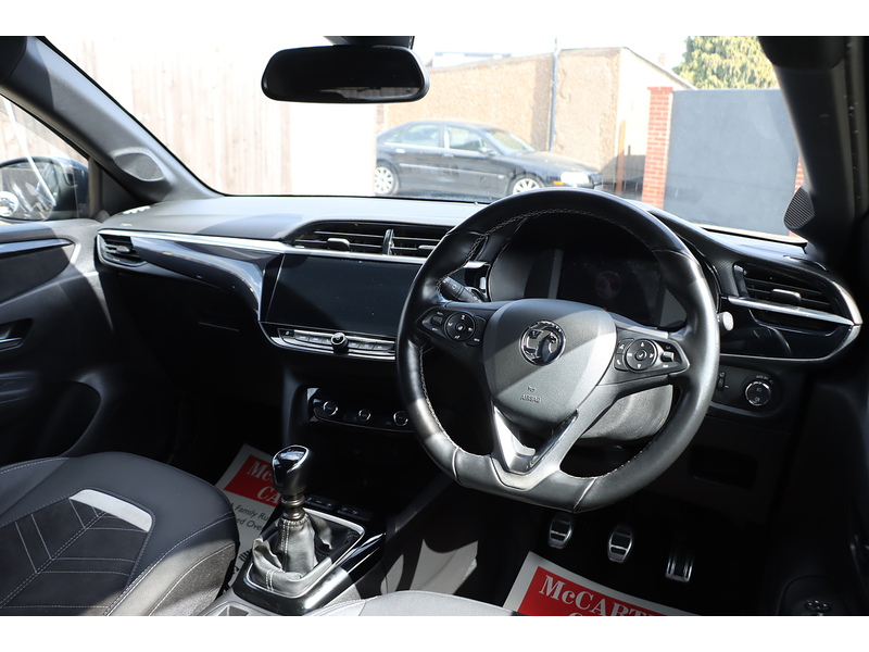 Vauxhall 1.2 TURBO ULTIMATE HATCHBACK 5DR PETROL MANUAL HEATED SEATS SAT NAV BLUETOOTH APPLE CARPLAY REAR CAMERA PARKING AIDS JUST 1 OWNER ONLY 49000 MILES FSH 72-74 Mitcham Road