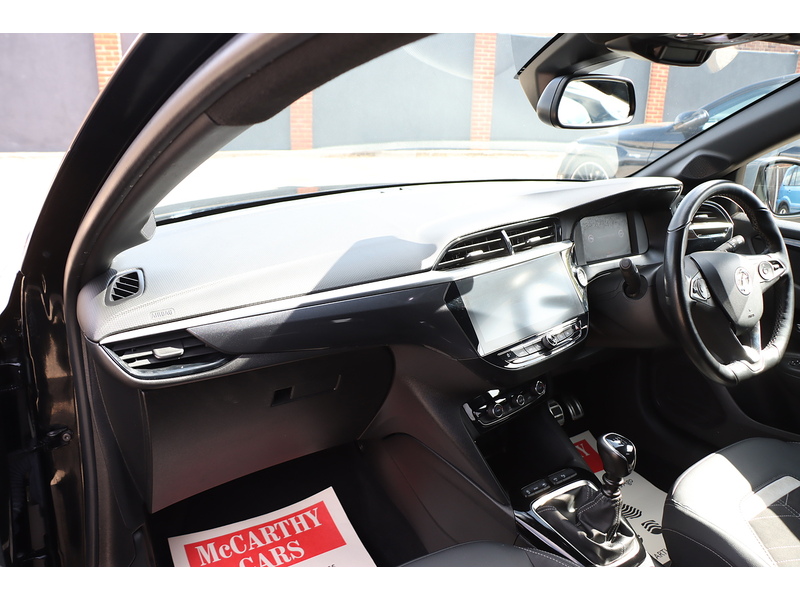 Vauxhall 1.2 TURBO ULTIMATE HATCHBACK 5DR PETROL MANUAL HEATED SEATS SAT NAV BLUETOOTH APPLE CARPLAY REAR CAMERA PARKING AIDS JUST 1 OWNER ONLY 49000 MILES FSH 72-74 Mitcham Road