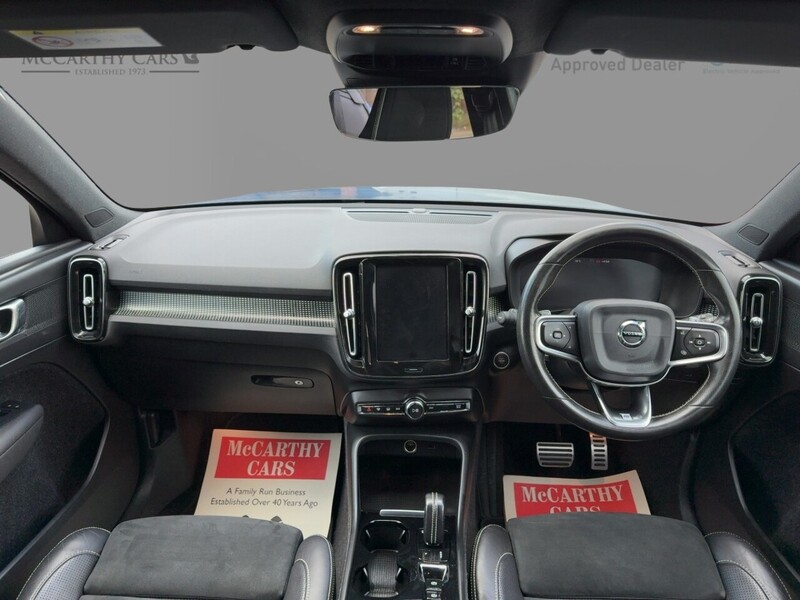 Volvo 2.0 T4 R-DESIGN SUV 5DR PETROL AUTO SATNAV BLUETOOTH DAB RADIO REAR & 360 CAMERA PARKING AIDS JUST 2 OWNERS SAME OWNER FOR 3 YEARS ONLY 60000 MILES SH 72-74 Mitcham Road