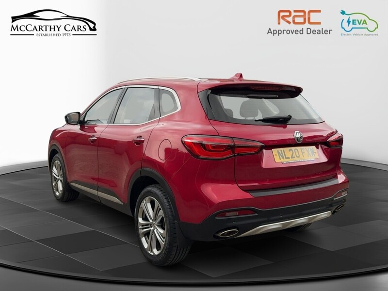 MG 1.5 T-GDI EXCLUSIVE SUV 5DR PETROL MANUAL PAN ROOF HEATED SEATS SATNAV BLUETOOTH STEREO APPLE CARPLAY REAR CAMERA PARKING AIDS 2 OWNERS 67000 MILES SH 72-74 Mitcham Road