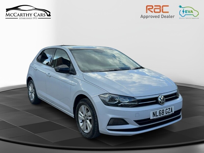 Volkswagen 1.0 TSI SE HATCHBACK 5DR PETROL MANUAL SAT NAV BLUETOOTH DAB STEREO AIR CONDITIONING PARKING AIDS ONLY 65000 MILES FSH NO ULEZ CHARGE 72-74 Mitcham Road