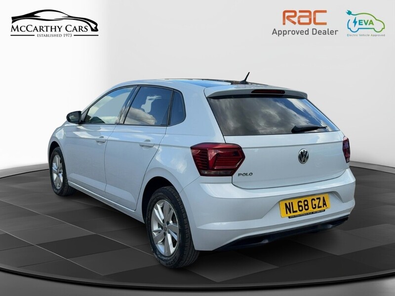 Volkswagen 1.0 TSI SE HATCHBACK 5DR PETROL MANUAL SAT NAV BLUETOOTH DAB STEREO AIR CONDITIONING PARKING AIDS ONLY 65000 MILES FSH NO ULEZ CHARGE 72-74 Mitcham Road