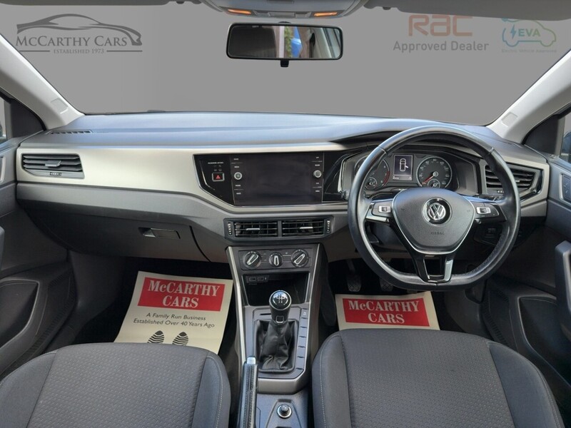 Volkswagen 1.0 TSI SE HATCHBACK 5DR PETROL MANUAL SAT NAV BLUETOOTH DAB STEREO AIR CONDITIONING PARKING AIDS ONLY 65000 MILES FSH NO ULEZ CHARGE 72-74 Mitcham Road