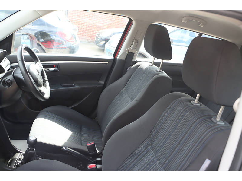 Suzuki 1.2 SZ2 HATCHBACK 5DR PETROL MANUAL STEREO CD PLAYER AIR CONDITIONING SAME OWNER FOR 6 YEARS ONLY 37000 MILES SH JUST £35 ROAD TAX NO ULEZ CHARGE 72-74 Mitcham Road